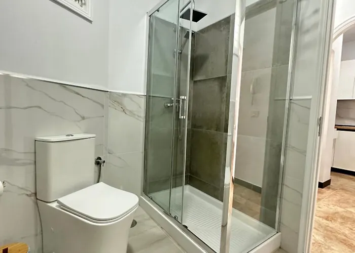 アパート Flat With Jacuzzi In