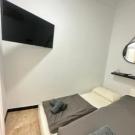 Flat With Jacuzzi In