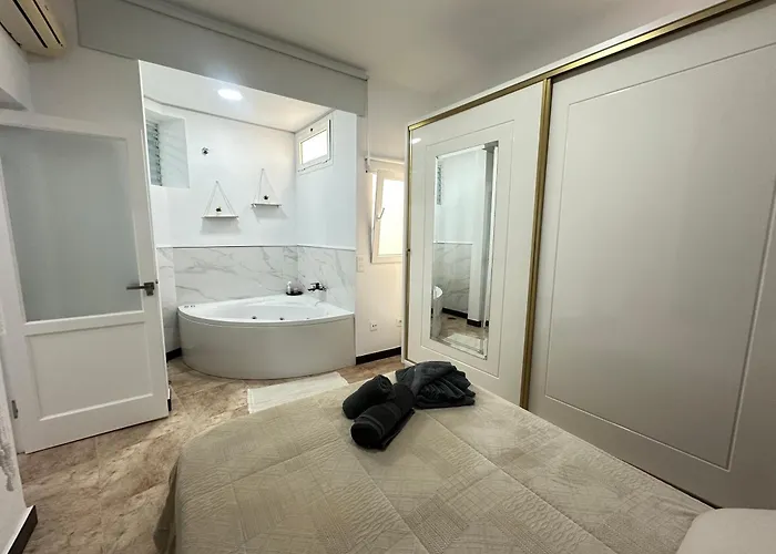 Flat With Jacuzzi In Agüimes